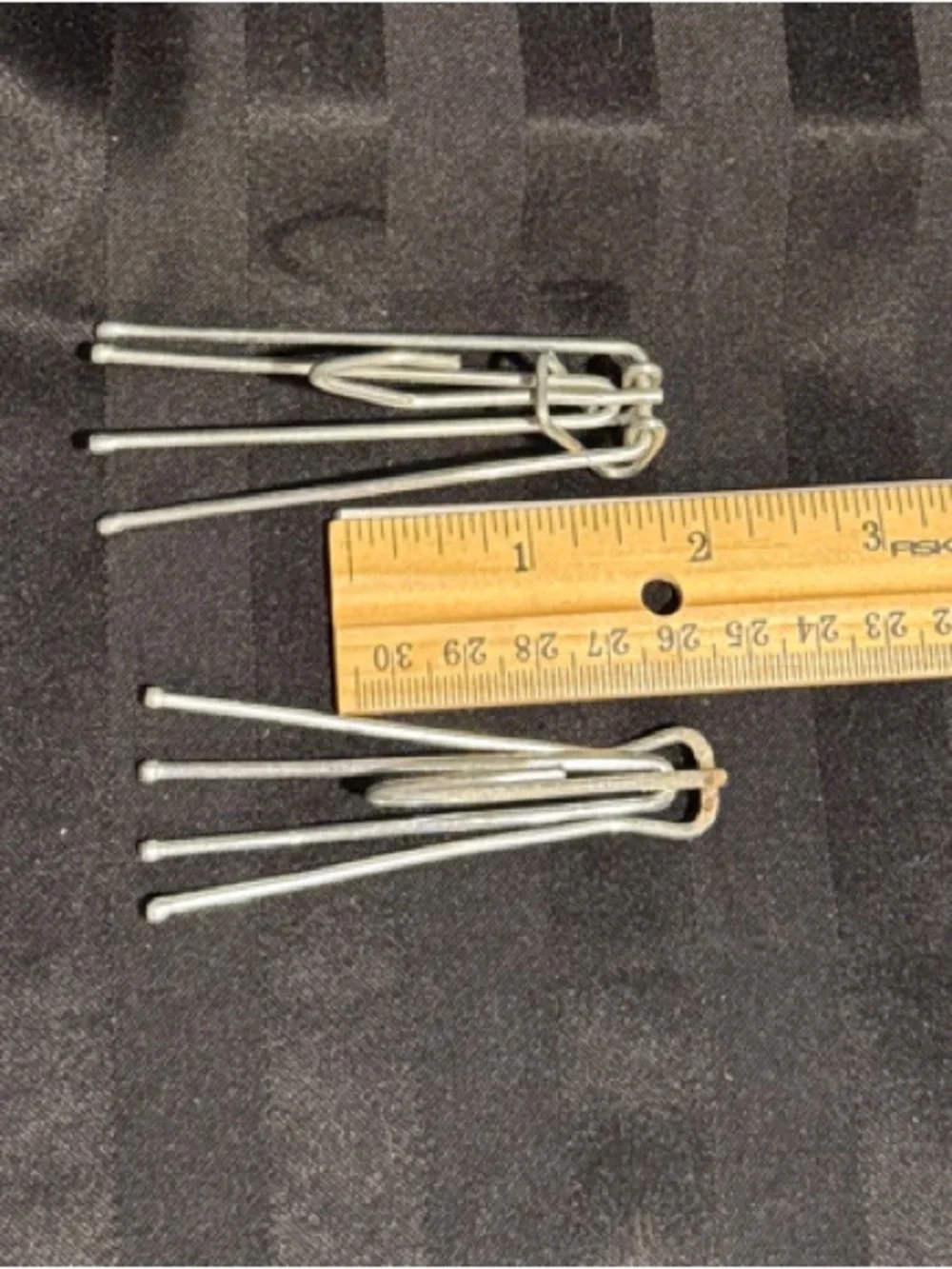 Lot of Vintage-Metal Drapery Hooks #44